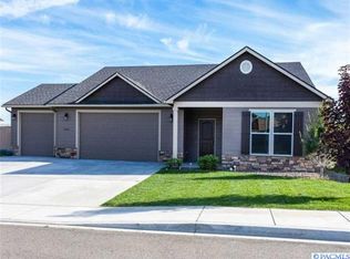 4810 Tamarisk Dr, Pasco, WA