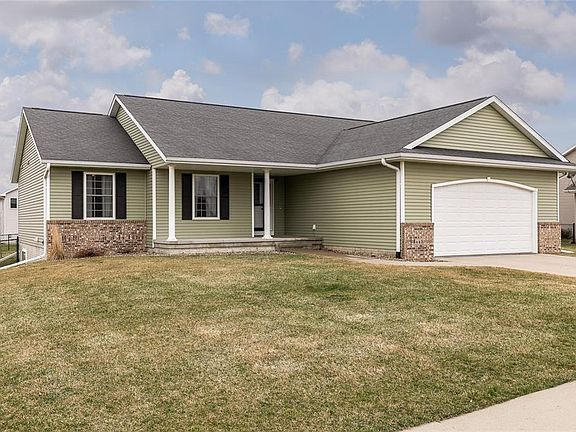 2nd image of 443 Bear Dr