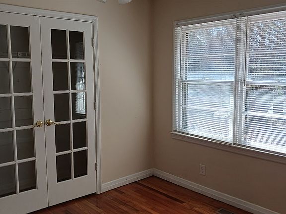 One of two windows in the Master Bedroom.