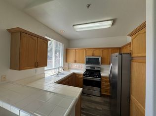 6221 Black Cinder Ct, Sparks, NV 89436
