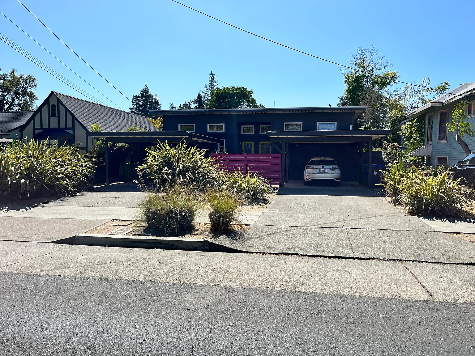 2 bed, 830 sqft, $2,500 — Photo 2