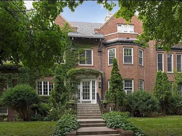 1820 Girard Ave S #1, Minneapolis, MN 55403