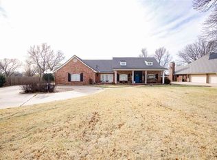 2804 N Pecan Rd, Ponca City, OK 74604