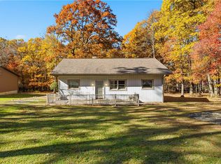 112 Chestnut Ridge Rd, Acme, PA 15610