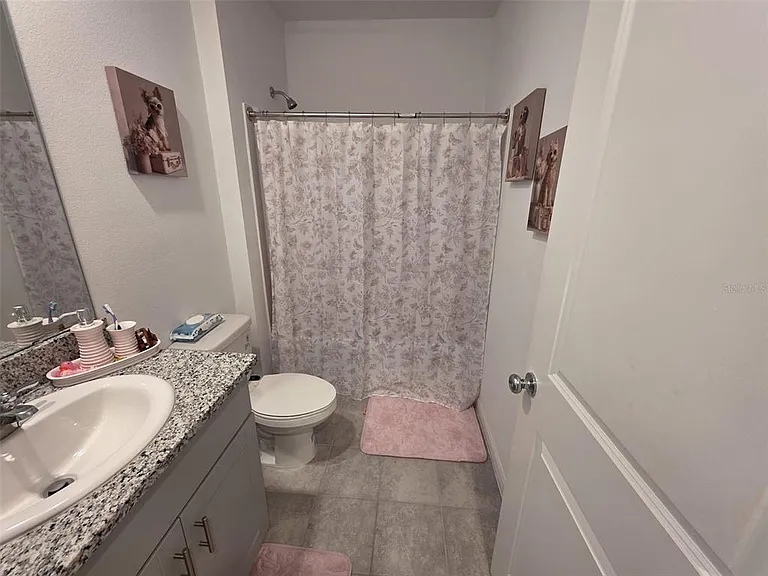 559 Wayland Dr — Photo 12