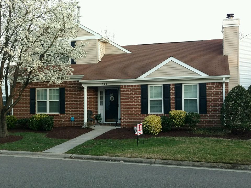 1st image of 848 Worcester Way
