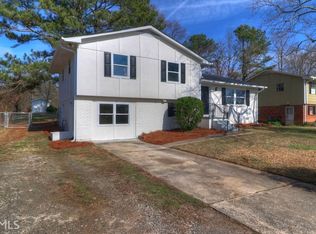 579 Wexwood Dr, Riverdale, GA 30274