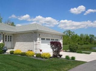1074 Freedom Cir S, Crown Pt, IN 46307