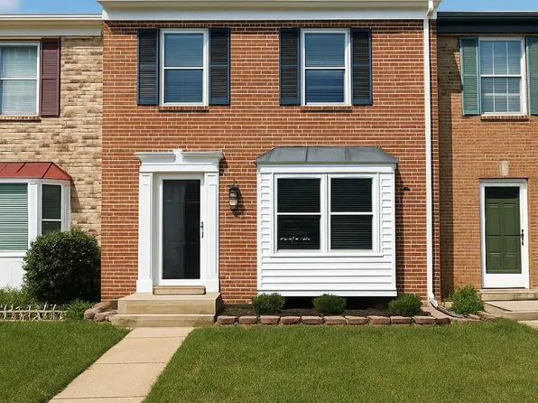 10804 Wall St, Fredericksburg, VA 22408