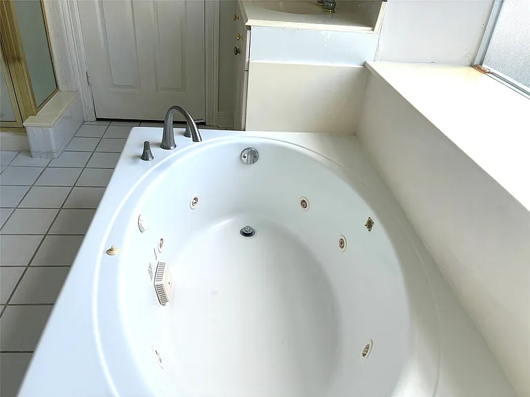 2203 Summer Bay Ct — Photo 15