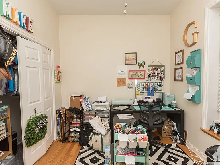 2703 W Thomas St #1F — Photo 11