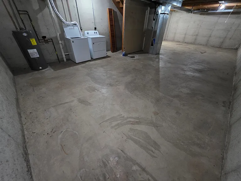 4925 Coventry Ct — Photo 16