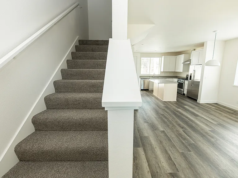 6737 Sebastopol Ave — Photo 3