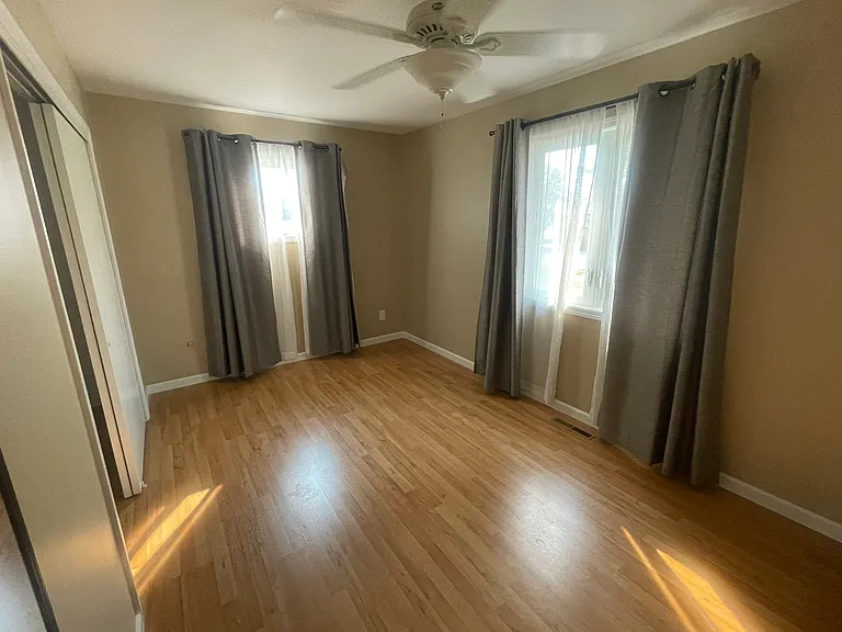 622 N Shore Dr — Photo 13