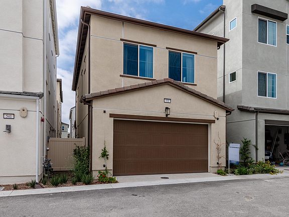 2nd image of 531 Sparrowhawk Way