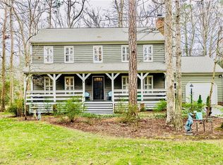 2706 Walnut Creek Cir, Midlothian, VA 23112