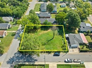 401 E Velma Ave #12-16, Springdale, AR 72764