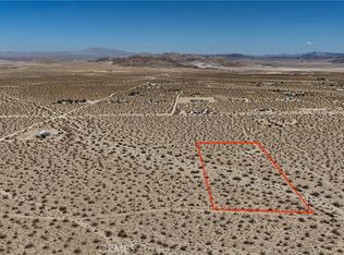 775 Manzanita Rd, Landers, CA 92285