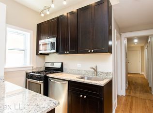 1429 W Lexington St APT 3F, Chicago, IL 60607