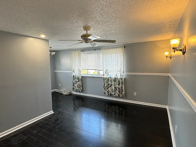 10604 Evans St #2 — Photo 8