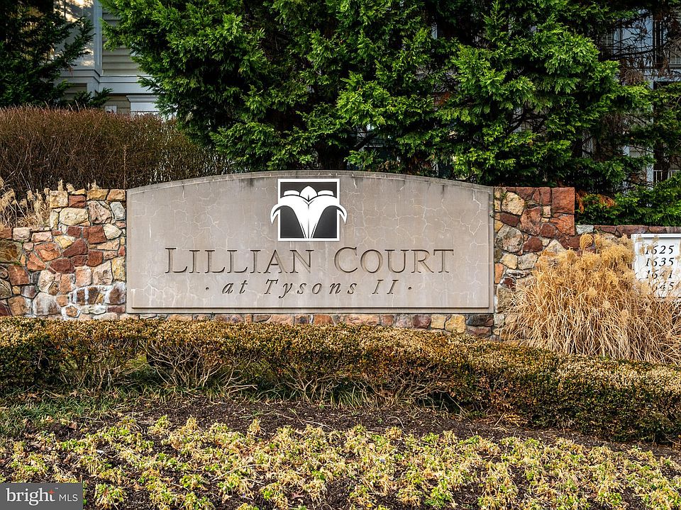 1625 International Dr TOWNHOUSE, Mclean, VA 22102 Zillow