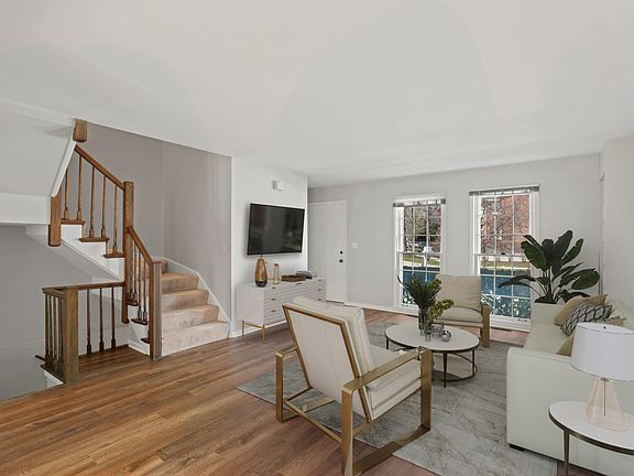 2nd image of 80 Linden Ave