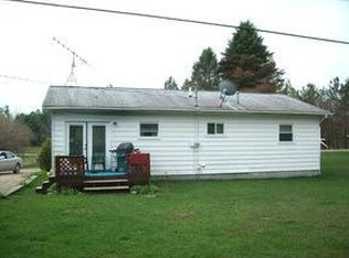 3276 W Curtis Rd, Coleman, MI 48618
