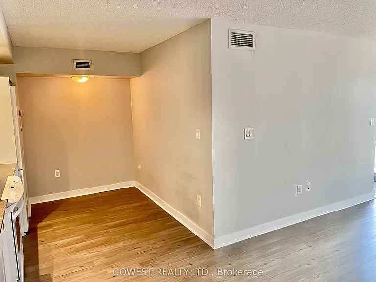 4K Spadina Ave #1507 — Photo 4