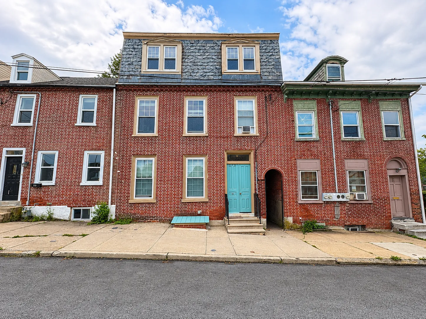 320 W Gay Street — Photo 1