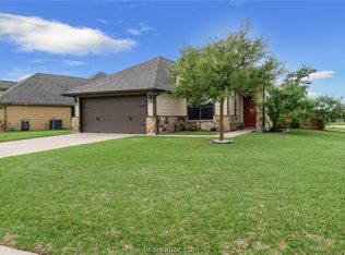 2017 Snowy Brook Trl, Bryan, TX 77807