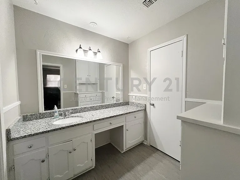 3709 Ashford Ave — Photo 23
