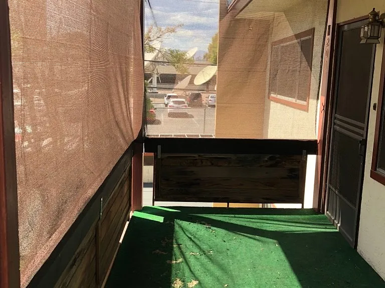 350 E Desert Inn Rd #H201 — Photo 2