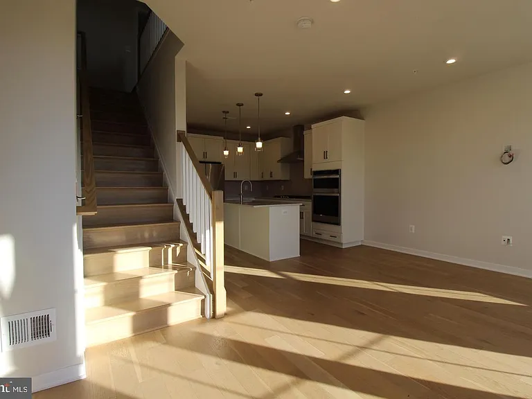 22383 Roanoke Rise Ter — Photo 6