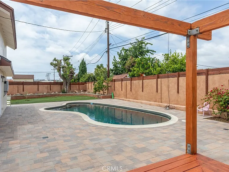 16708 Oleander Cir — Photo 36