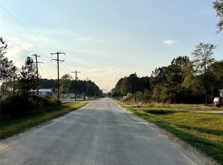 302 County Road 3402, Cleveland, TX 77327