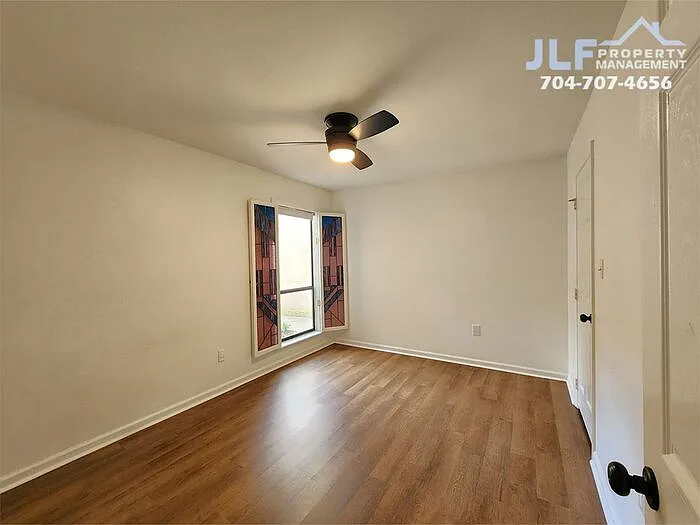 5721 Dockside Dr — Photo 7