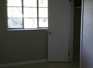 8966 Macarthur Ct S, Jacksonville, FL 32216