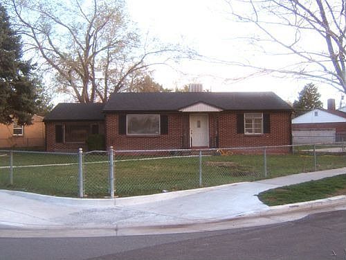 Brick Rambler With Great Curb Appeal