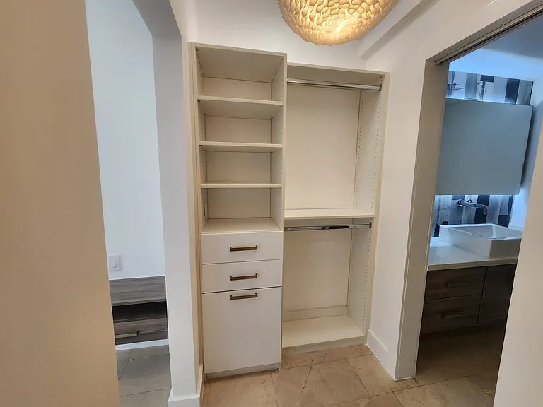 1390 Ocean Dr #402 — Photo 36