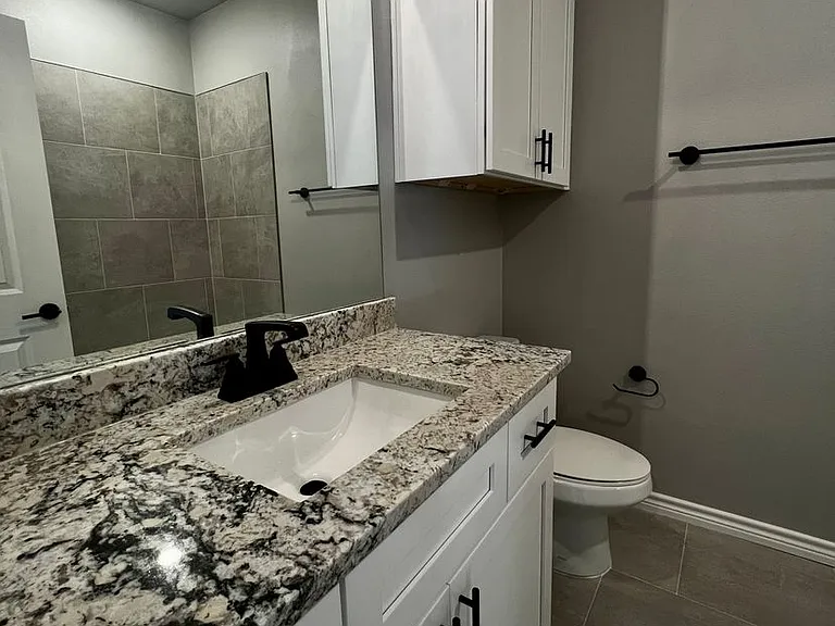 5302 Kilyn Ct — Photo 11
