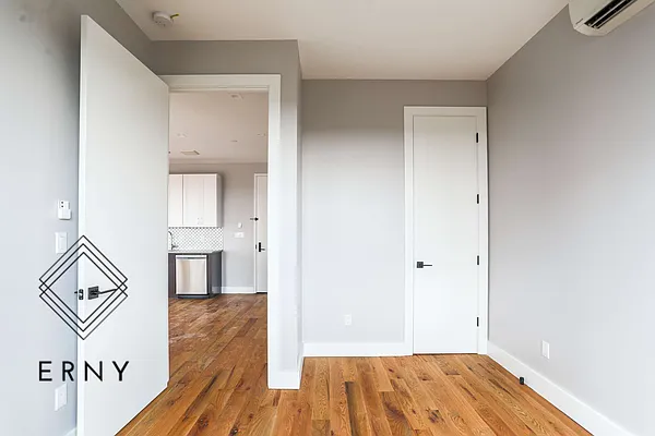 Rented by ERNY LLC | media 27