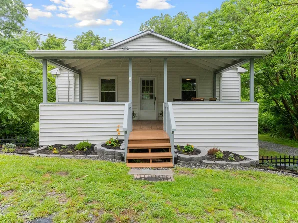 208 Mill St, Bedford, VA 24523