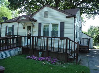419 Superior Dr, Saint Louis, MO