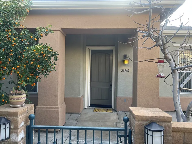 23740 Forest View Ct — Photo 1