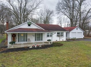 466 Pine Lake Rd, Sebring, OH 44672