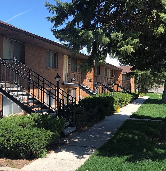 1st image of 1889 Westview Cir APT 13