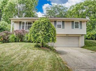 380 Spruceway Dr, Springboro, OH 45066