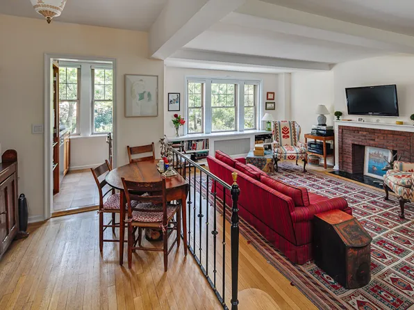 299 West 12th Street image 1 of 2