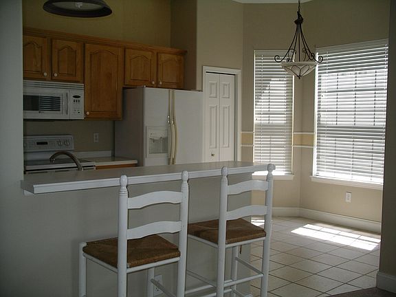 5th image of 565 Rarity Bay Pkwy APT 201A