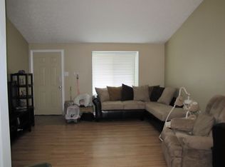 3408 Smoky Mountain Dr, Lexington, KY 40515